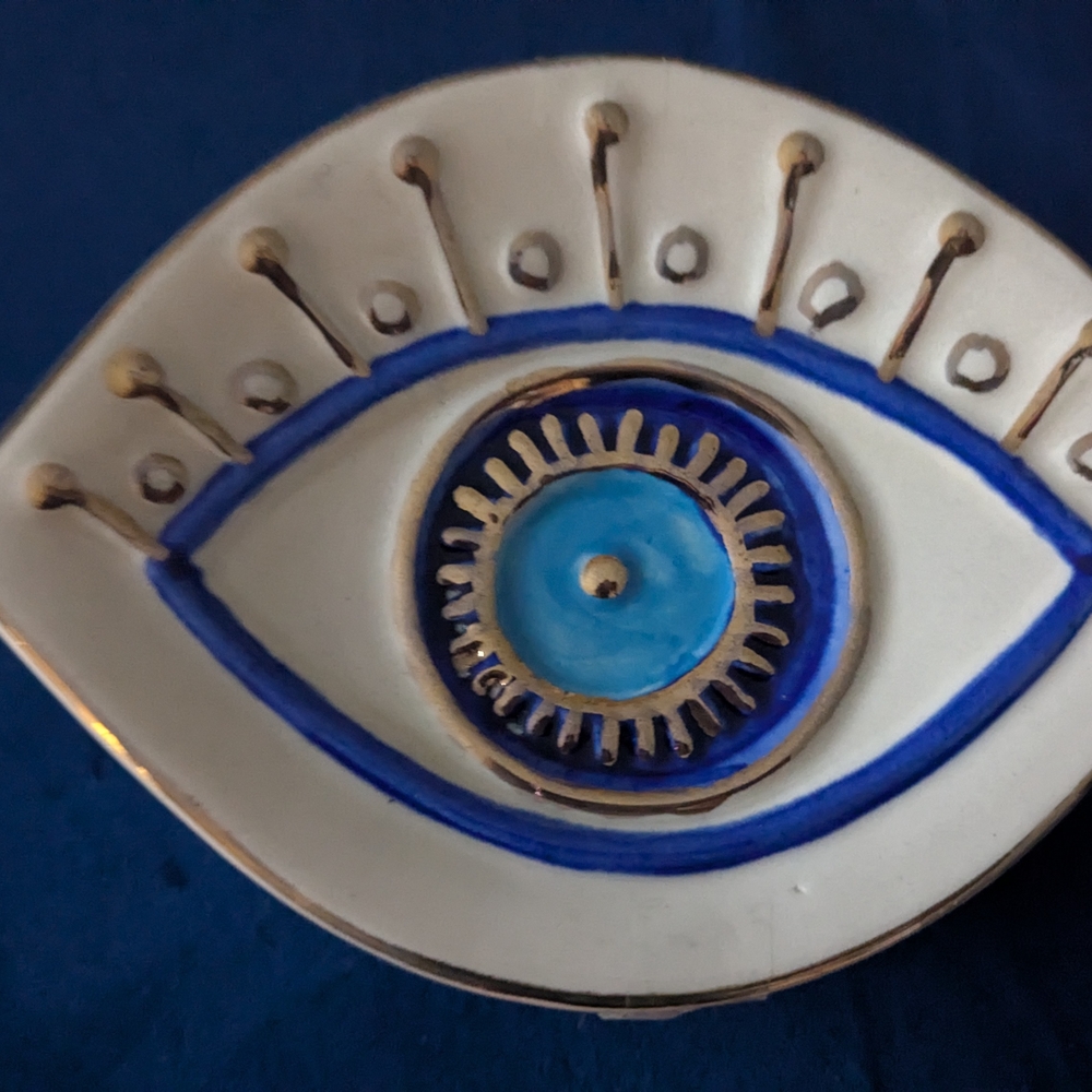 Blue and White Eye Jewelry Chest